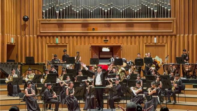 「淡水爱乐管乐团」参加在奥地利维也纳举行的2024「至高荣耀国际青少年音乐节」 ，荣获管乐类巨大优等。（淡水爱乐管乐团提供／林志成台北传真）