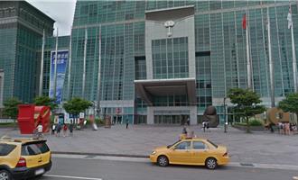 台北101廣場LED螢幕申請通過 日夜亮度音量可隨時調控