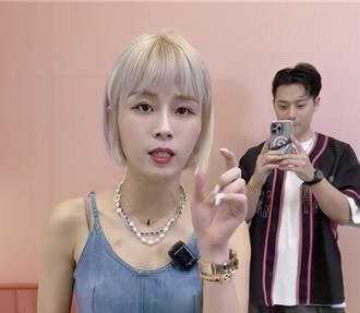 丢丢妹3小时狂赚3000万业绩　李唯枫甜喊「乾妹妹」讨好