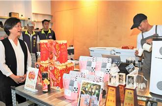 彰化青農獨創蜂蜜咖啡飄香 雙金質獎擦出火花