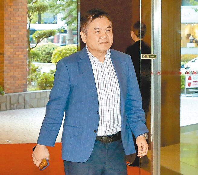 職籃新聯盟會長、民進黨立委莊瑞雄10日表示，11月開打絕對沒有問題。（趙雙傑攝）