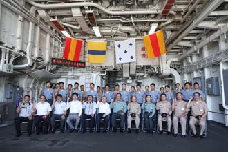 李棟樑慰訪蘇澳基地 感謝衛國辛勞