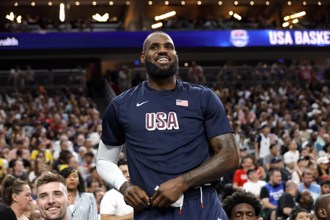 巴黎奧運》桌球馬龍水上芭蕾馮雨 中國大陸隊開幕掌旗官