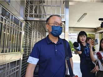 鄭文燦看守所第一夜    律師轉交日用品曝：都很好