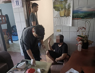 抓到了！板橋銀樓搶匪「搶2面金牌」逃南投山區  警攻堅逮人