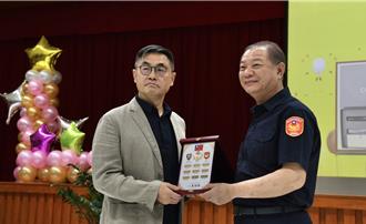 曾破幫派軍火熊自惇案  新北警副局長劉崇智16日榮退