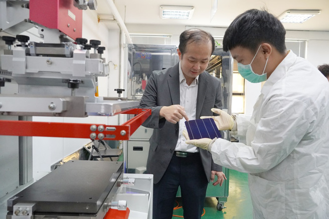 大叶大学镀膜研发基地开发绿能新技术(图/大叶大学提供)