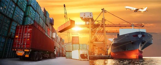 大陆海关总署12日公告，上半年出口以美元计价为年增率3.6％，增速持续拉高，但反观两岸贸易增速下滑。（shutterstock）