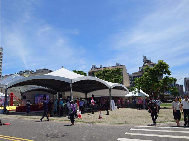 援中派出所坐落於楠梓區藍田路，是北高雄發展最迅速地區。（任義宇攝）