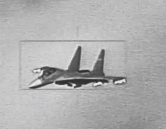 國軍監控共軍殲-16戰機。（國防部提供）