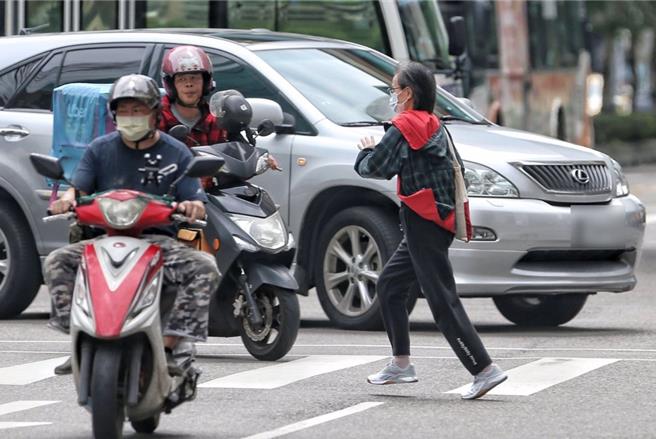 交通部公布上周全台交通事故死亡情形。图为示意图。（本报资料照片）