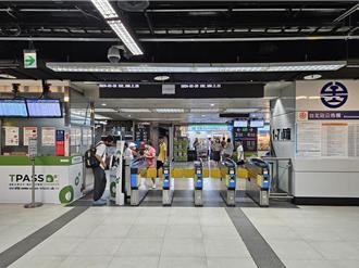 北市敬老、爱心卡搭台铁补助加码 15日起单日最高150点