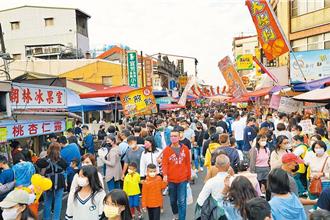 獨》旗山老街獲高雄商圈代表 8月出征全國卓越商圈獎