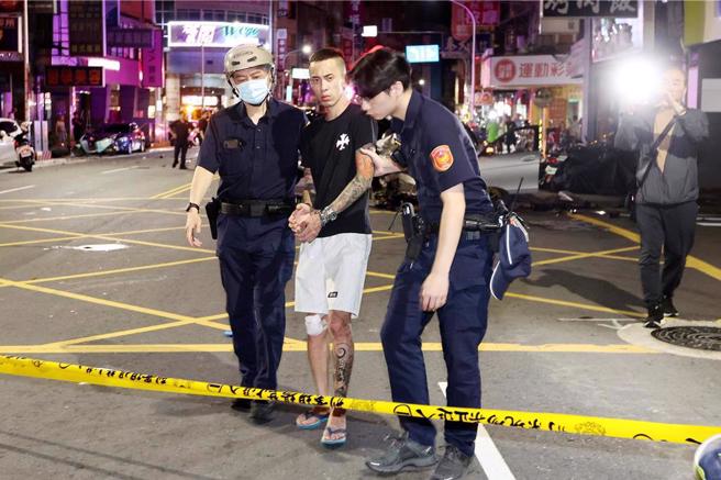 黃男酒測沒有反應卻有毒品前科，不排除毒駕可能，警方已請醫院進行相關檢驗。（杜宜諳攝）