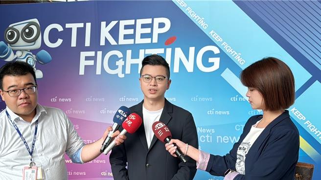 桃园市议员凌涛怒言，民进党高层不知桃园的贪腐炒地，还敢大放厥词。（凌涛提供）