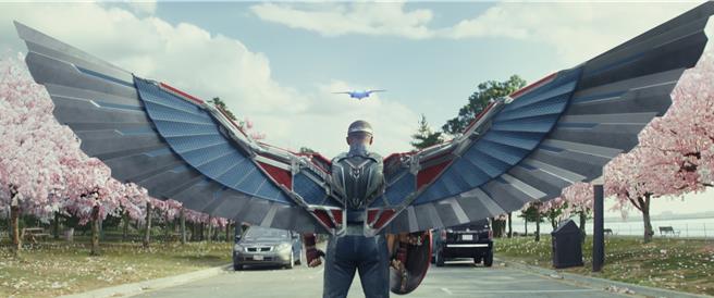 《美国队长：酷寒战士》由安东尼麦基领衔主演。（迪士尼提供）