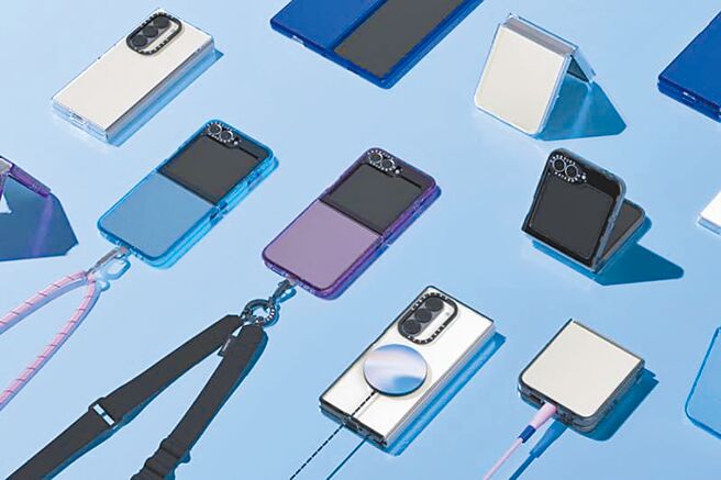 3C配件品牌CASETiFY于Galaxy Unpacked 2024发表会后，立刻推出三星Galaxy Z Flip6和Z Fold6新款AI折迭机的强悍防摔手机壳及透明手机壳（见图）即日起，消费者可于CASETiFY台湾官方网站与全台CASETiFY STUDiO品牌概念店抢先购入。（CASETiFY提供）