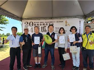 溪海採瓜兼賞花 蘇俊賓推溪海西瓜節食農教育