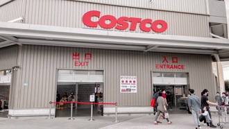 好市多摩艾雕像大降價！一票人驚見才2000：好心動