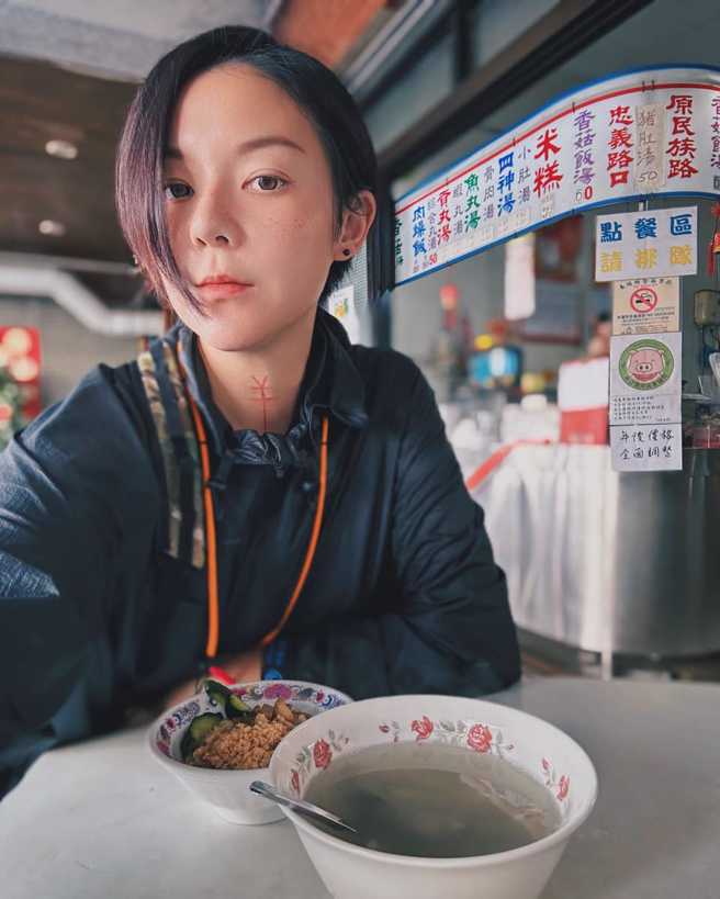 歐陽靖表示家長唯一能做的就是「只能教孩子保護自己」。（圖／GinOy 歐陽靖 臉書）