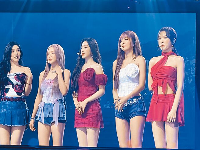 Red Velvet暌违5年来台，直接把拼盘唱成专场。（读者提供）