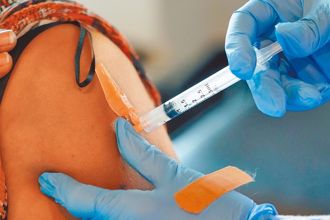 新冠变种「LB.1」太凶猛  台大医估爆发时间