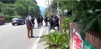 南投藝品商私藏重軍火   警攻堅豪宅起出2槍200彈 