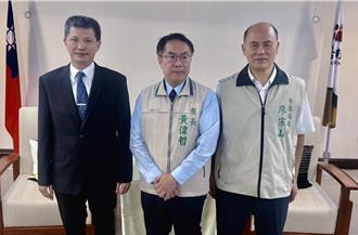 才传出将接掌台南市警局  林国清低调拜会黄伟哲   