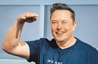 馬斯克、艾克曼轉向 表態支持川普