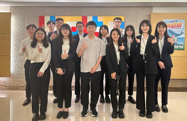 永丰金证券第四届策略人才、暑期实习生报到。图／永丰金证券提供