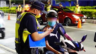 屏警针对青少年暑假危驾 3天抓160件无照驾驶