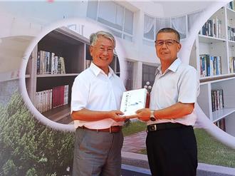 知名作家蕭蕭捐萬冊藏書 「蕭蕭書房」再現彰化社頭圖書館