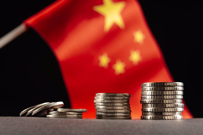 中国经济研究中心主任姚洋近日受访时指出，可通过建立房屋储备银行、建立整体化债机制等内部调整方式来提振市场信心。（示意图：shutterstock／达志）