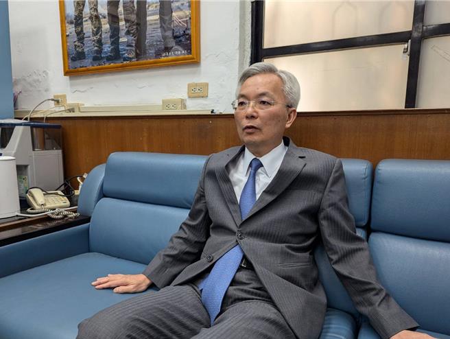 警政署長張榮興表示，將研議修正因公殉職的定義。（胡欣男攝）