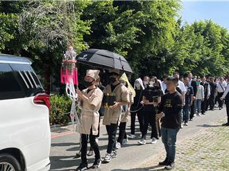 林士杰遭枪击惨死！今低调家祭后火化安葬 上百亲友到场送行