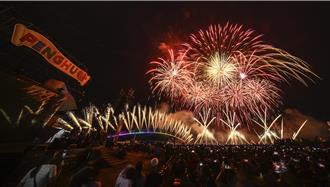 澎湖花火節無人機表演遭干擾 民宿區停電1小時遊客哀聲連連