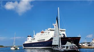 32位小水手接力駕帆跳島環台 今由澎湖馬公航向望安