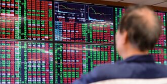 熒茂業外進補 收購效益漸顯