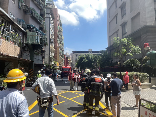 芦洲区永乐街31巷一处民宅17日上午发生火警。( 警方提供 )