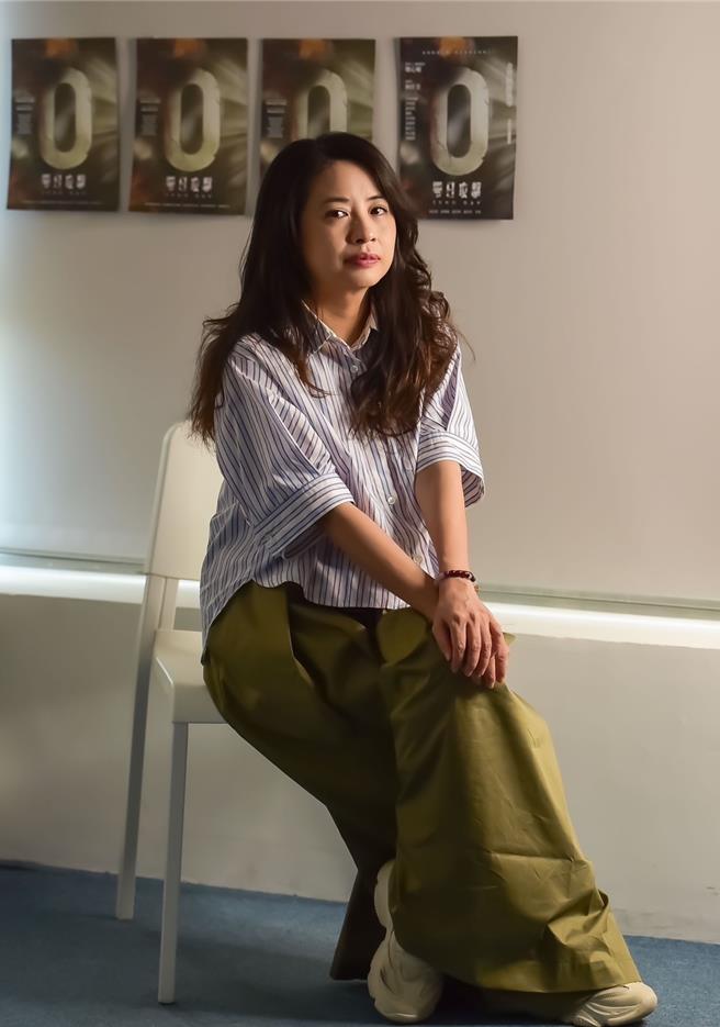 郑心媚担任《零日攻击》制作人，探讨台海战争从倒数第七天到开战日。（零日文创提供）