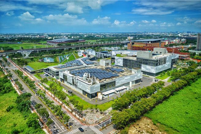 南市府近年与中央携手合作建置沙崙科学城，已吸引140家厂商进驻并创造1940个就业机会。（台南市政府经发局提供／张毓翎台南传真）