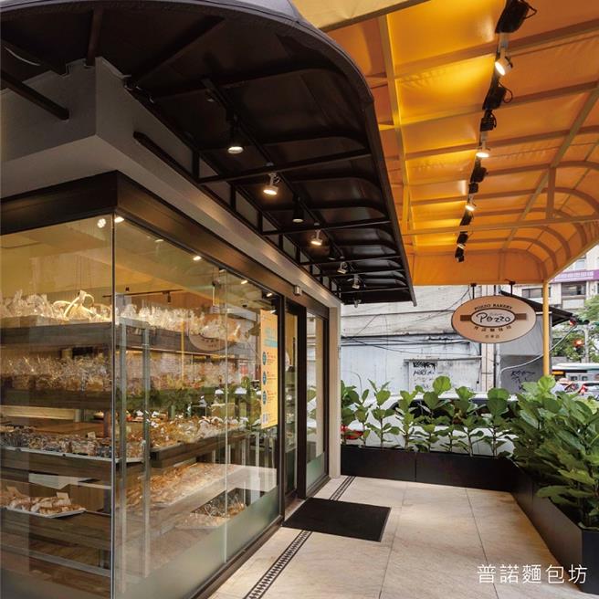 凡加入「神旺普諾麵包坊」官方LINE好友，每月好康優惠隨領即用。（神旺普諾麵包坊提供／陳韻萍台北傳真）