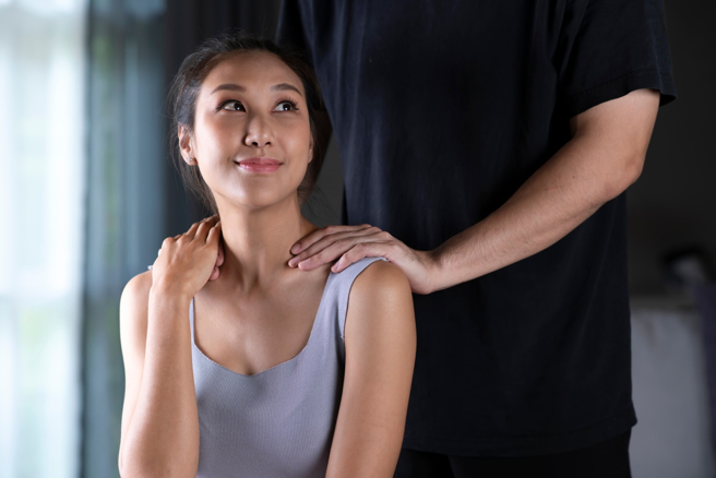 金牛座男生可能不擅长表露心迹，但是他们行动力很强，总是在背后默默付出。（示意图：shutterstock／达志）