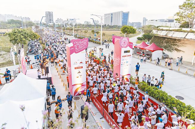 台中市今年路跑場次大幅提升，突破52場次為歷年最高，參與人數估達20萬人以上。（台中市政府提供／陳淑娥台中傳真）