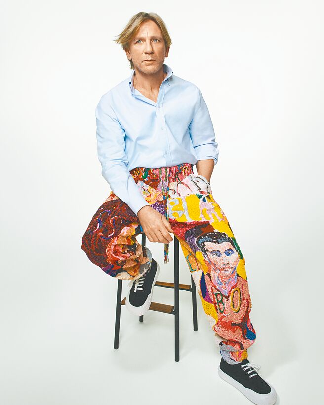 丹尼爾克雷格將他看過Richard Hawkins作品的想法，展現在演技上。（Loewe提供）