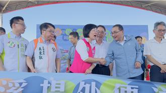 侯友宜、苏巧慧同台大汉溪堤外便道完工典礼  2026议题再受关注