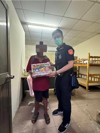 走失男子7公里跋涉尋拼圖 烏日警祭出6字密碼將人帶回