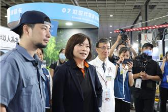 花蓮慈院護理AI助手獲肯定 減輕護理師工作量 