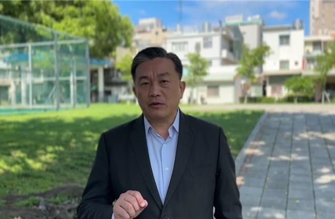 王定宇说，对于川普和拜登团队，台湾不押宝，但对于其政策论述及对台湾的重要性、提供相关合作和保障，应该要正面、正向看待。（民进党立委王定宇办公室提供／游念育台北传真）