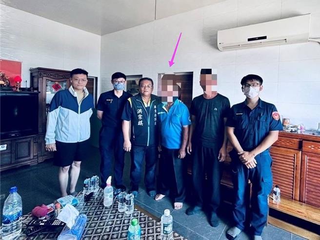 屏東縣竹田鄉8旬邱姓老翁患有失智症狀，日前獨自外出後竟迷航18個小時，騎車橫跨屏東市、九如、潮州、竹田、枋寮、東港、林邊等鄉鎮，約150公里。（警方提供／謝佳潾屏東傳真）